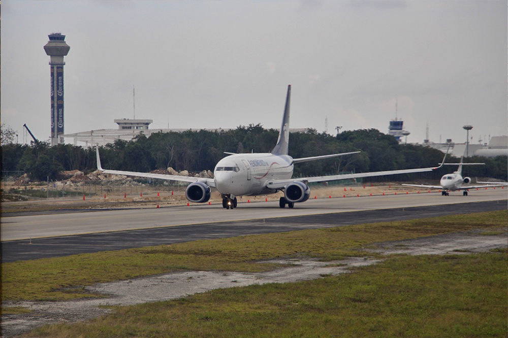 Cancun - Aeropuerto - Aeromexico - Mexico